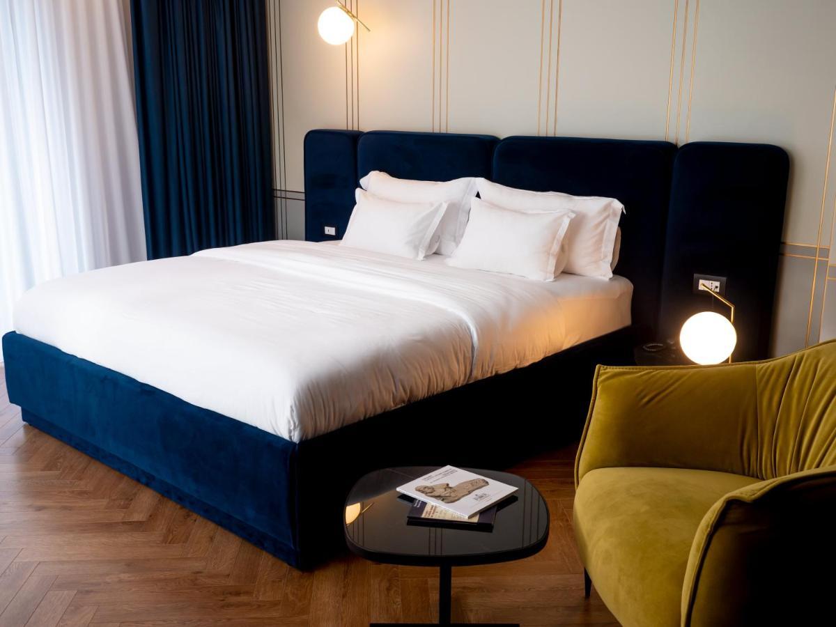 Moncafe Boutique Hotel & Spa 地拉那 外观 照片