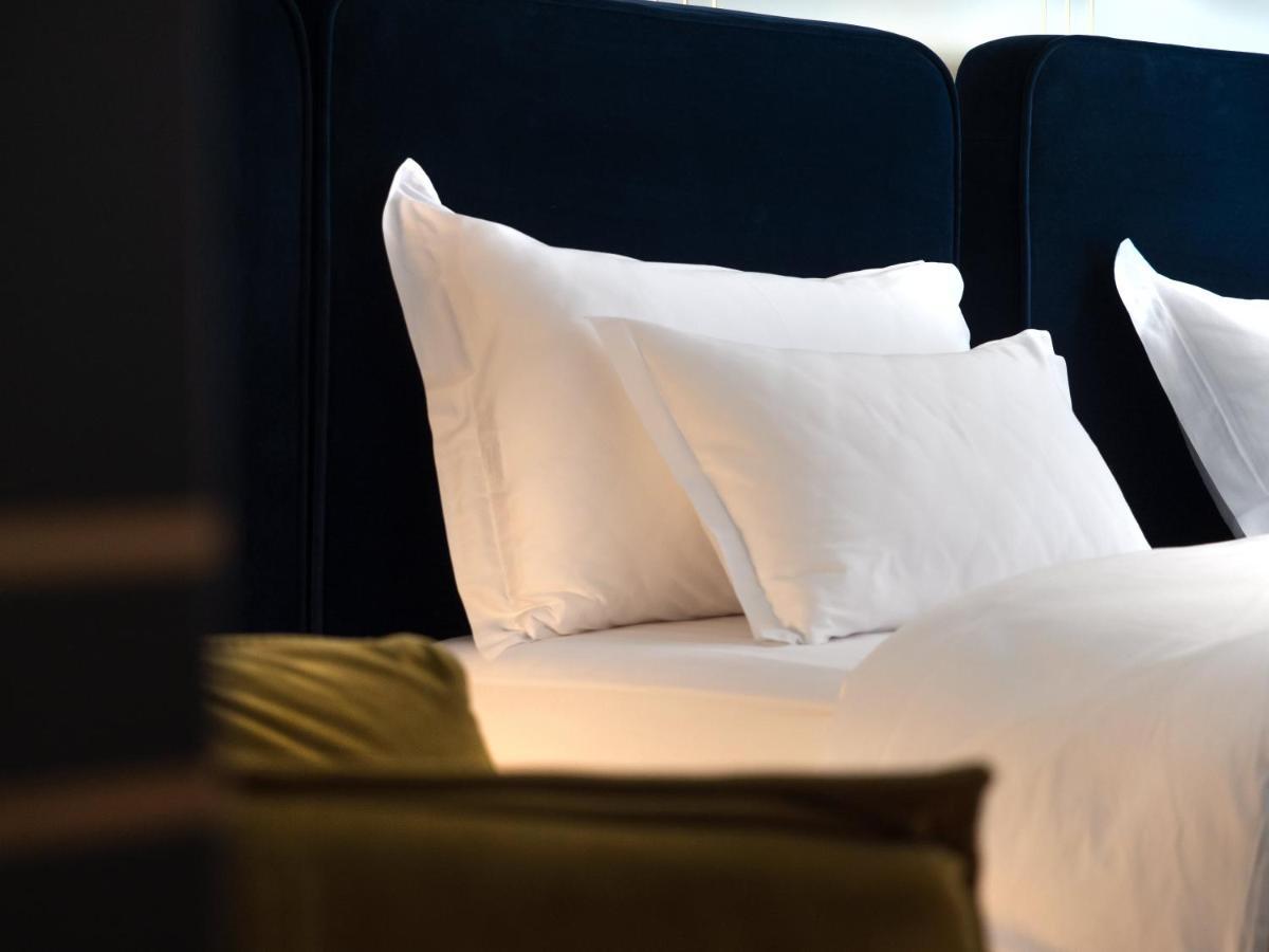 Moncafe Boutique Hotel & Spa 地拉那 外观 照片