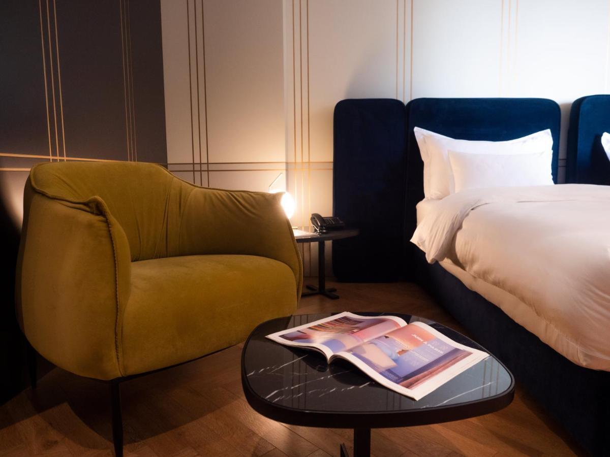 Moncafe Boutique Hotel & Spa 地拉那 外观 照片