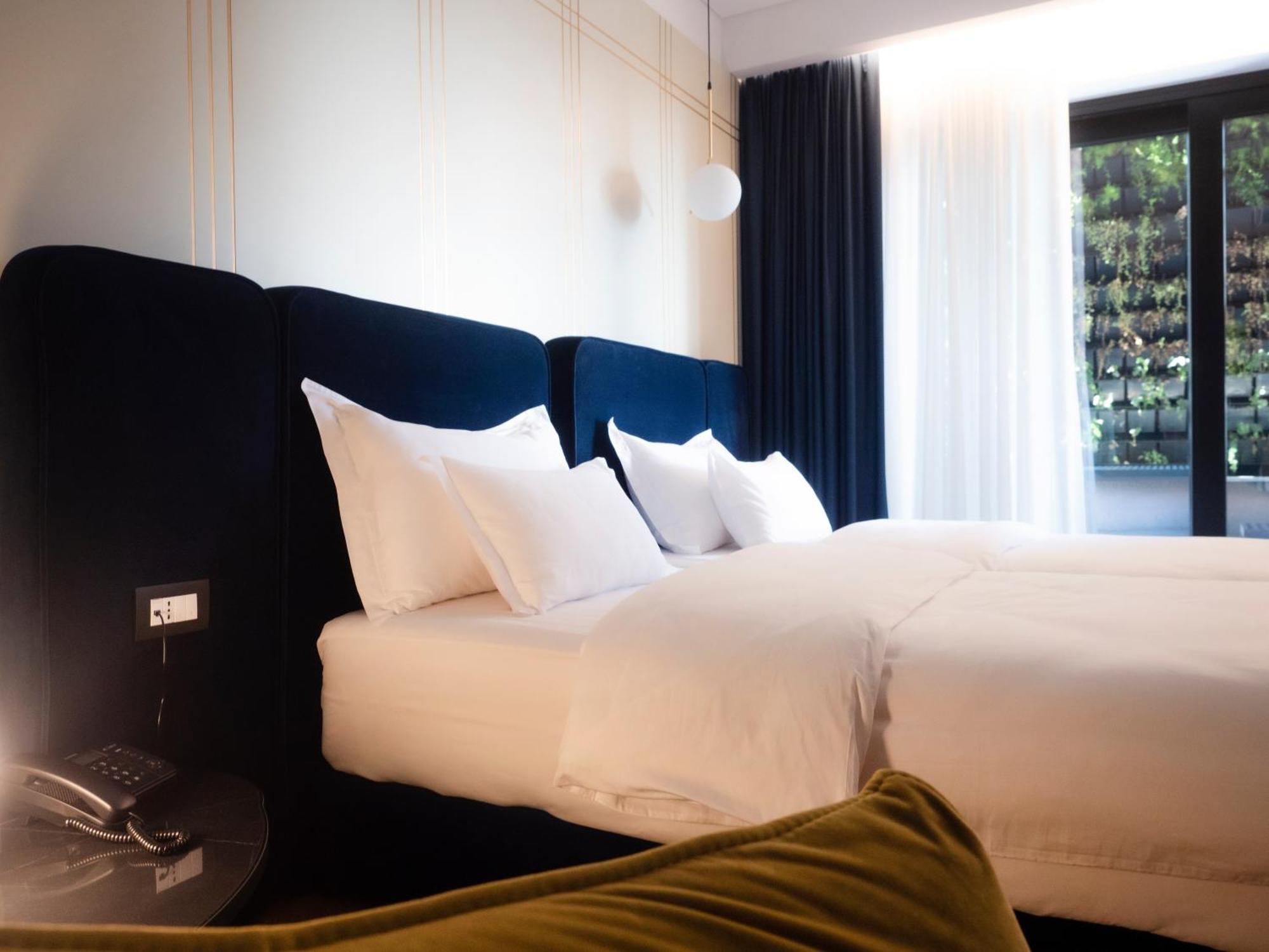 Moncafe Boutique Hotel & Spa 地拉那 外观 照片